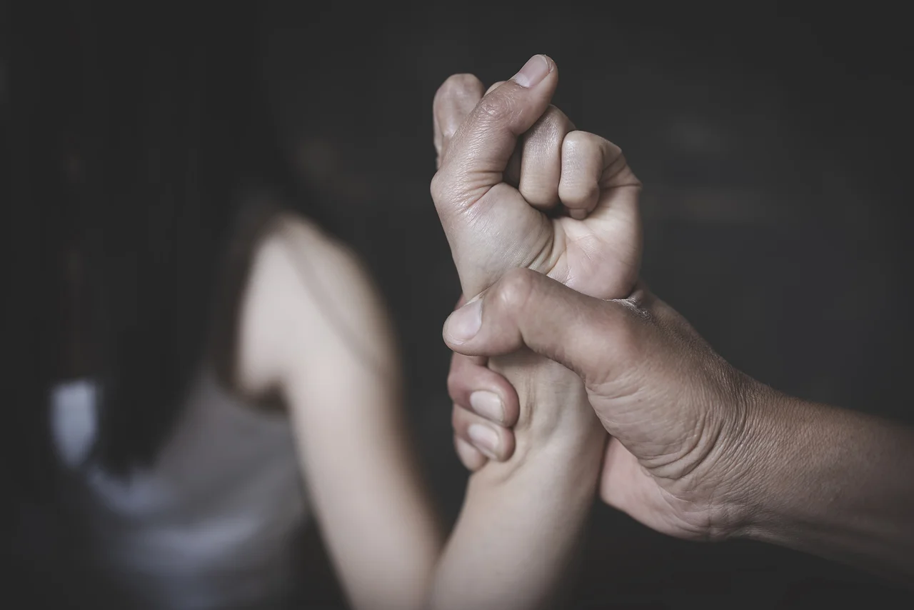 ¿qué es la agresión sexual en florida?